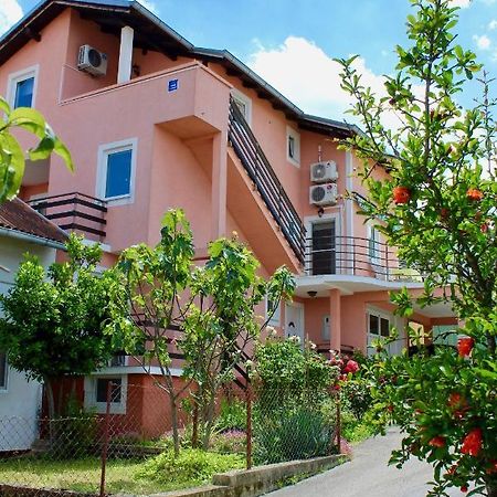 Apartments With A Parking Space Bilice, Krka - 13545 Sibenik Exterior photo